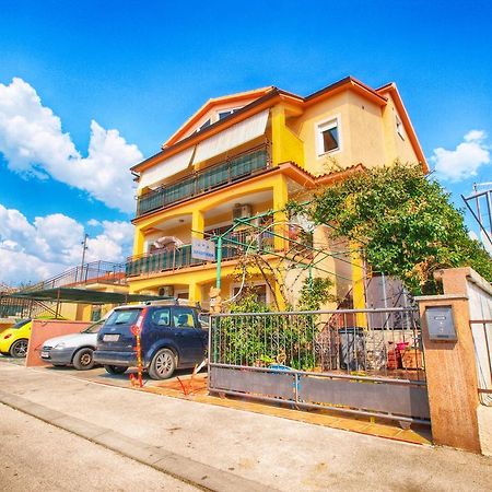 Apartment Snezana 1200 Fažana Eksteriør bilde