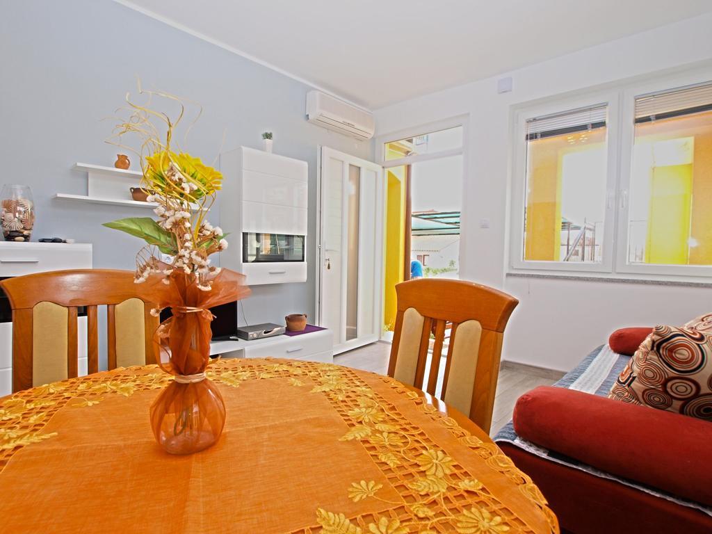 Apartment Snezana 1200 Fažana Eksteriør bilde