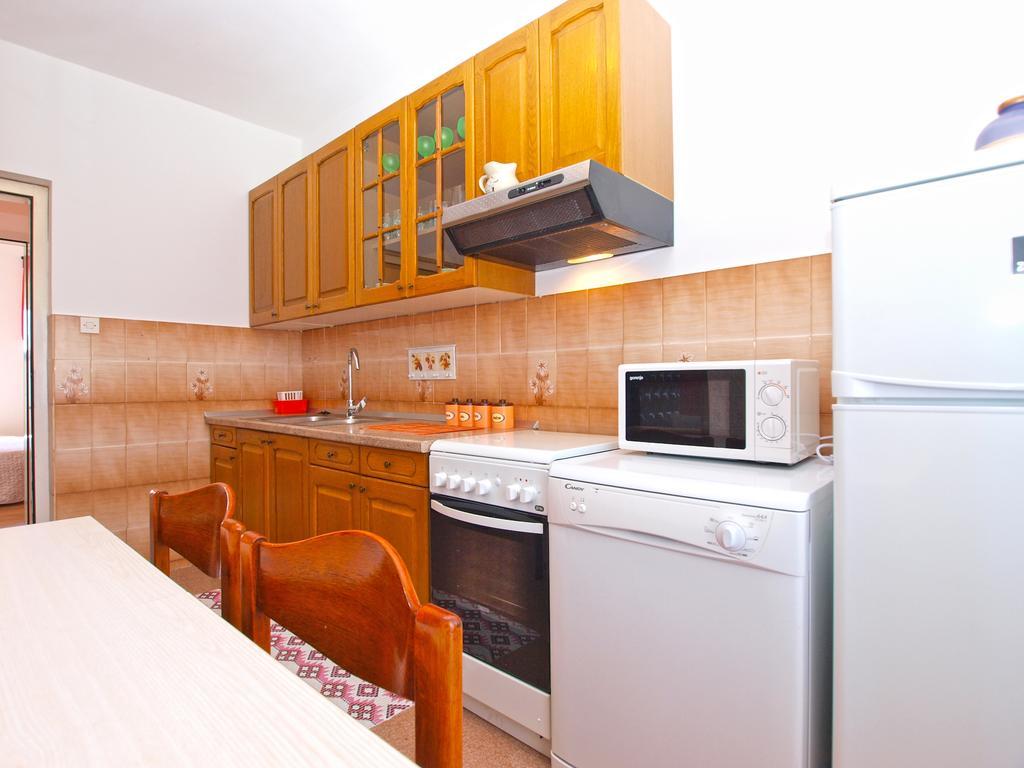 Apartment Snezana 1200 Fažana Eksteriør bilde